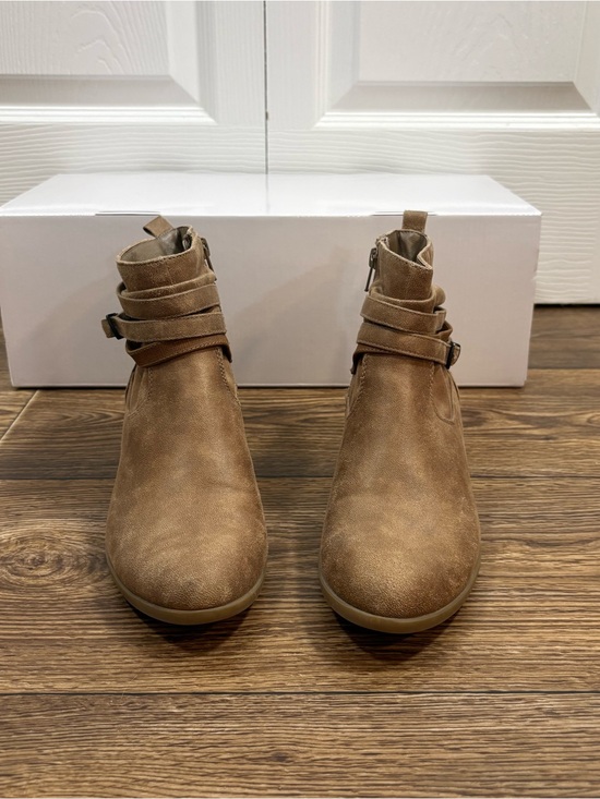 Kim Rogers Shoes - Kim Rogers Pamila Western Boho Faux Suede Ankle Booties Taupe 7.5